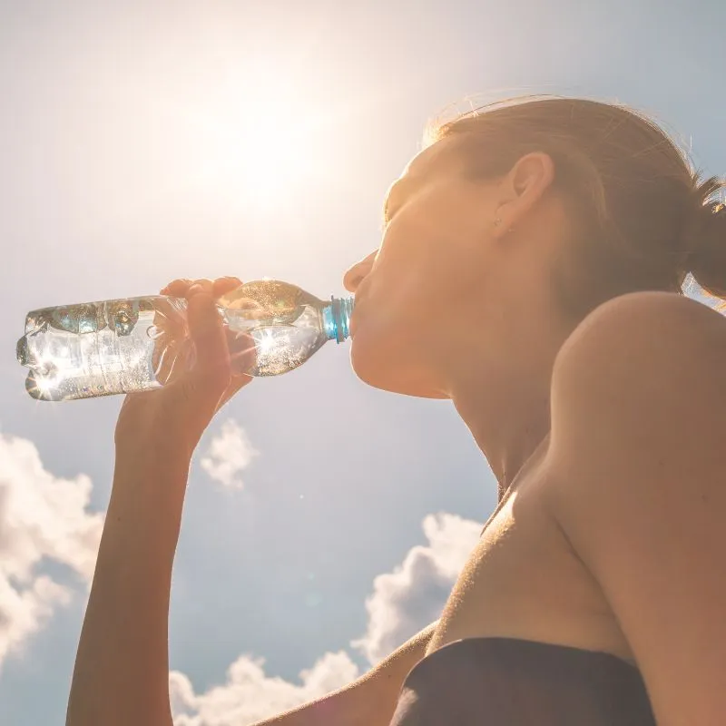 Hidratación en verano para el cuidado de tu invisalign